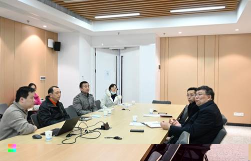http://news.hust.edu.cn/__local/E/4F/71/8585F3E6E2B60AFDEDAD43FB5BC_506DDCC1_13266.jpg
